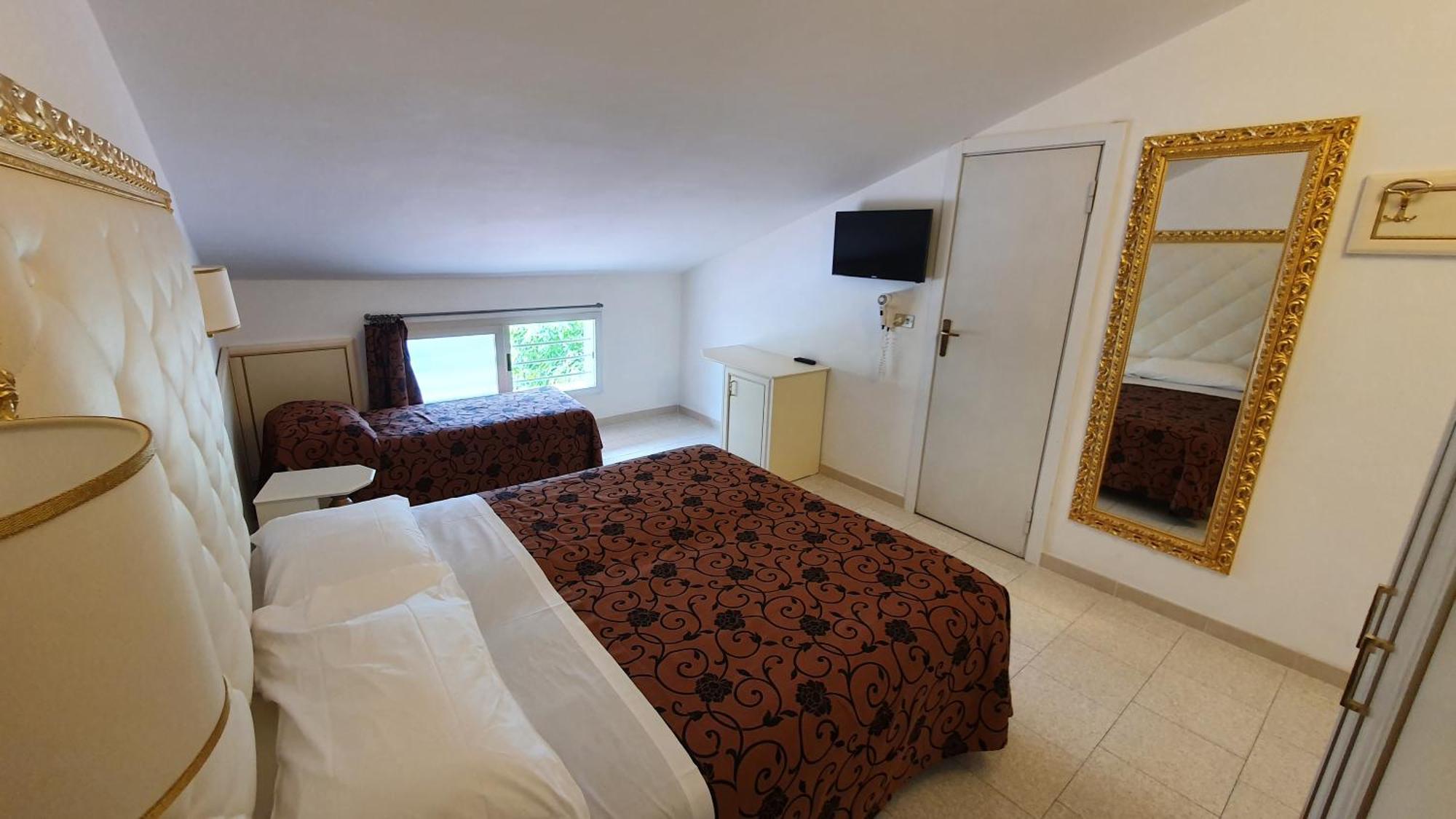 Hotel Rosa Maria Elite Bellaria-Igea Marina Room photo